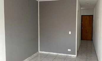 Imagem 3: Kitnet com 1 dormitório para alugar, 40 m² por R$ 650,00/mês - Jardim Santa Mena - Guarulh