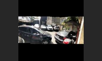 Imagem 2: Vendo ponto de estacionamento e lava jato região central