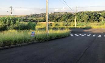 Imagem: Terreno de Esquina no Jardim Licce