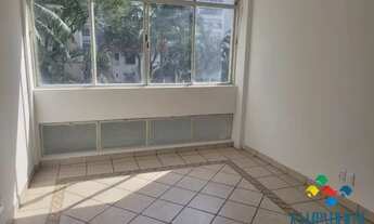 Imagem 3: Três dormitórios, amplo, janelão e pé direito alto! - AP271