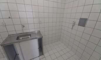 Imagem 3: Alugo apartamento com 3 quartos localizado na Parangaba