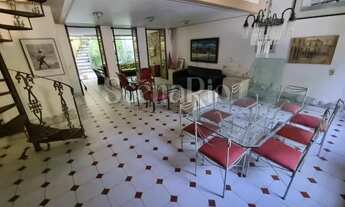 Imagem 3: ScenaRio Imóveis Vende Casa em área nobre