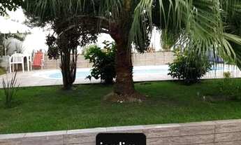 Imagem 5: Casa de condomínio sobrado para aluguel e venda possui 250 metros quadrados com 4 quartos