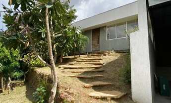 Imagem: Casa de condomínio térrea para aluguel