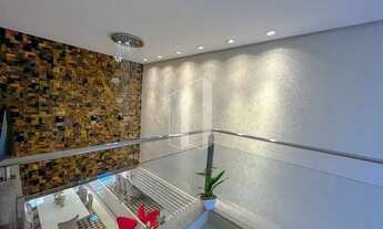 Imagem 4: Sobrado em condomínio fechado. OPORTUNIDADE!! 4 Suítes