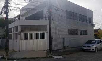 Imagem 2: Aluguel de casa com 1° andar no bairro de afogados<br&gt