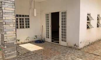 Imagem 1: Casa para aluguel com 3 quartos em Serra Dourada, próximo ao Centro Político Adm- Cuiabá