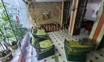 Imagem 5: ScenaRio Imóveis Vende Casa em área nobre