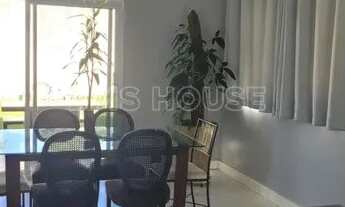 Imagem 5: Casa para Venda em Cotia, Granja Viana, 3 dormitórios, 3 suítes, 4 banheiros, 5 vagas