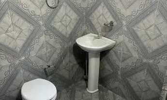 Imagem 5: Linda Casa de 1 Quarto no Fonseca rua fechada