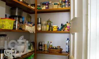 Imagem 4: Apartamento à venda em Vila Madalena com 126 m², 3 quartos, 1 suíte, 2 vagas