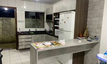 Imagem 4: Casa a duas quadras do Lago de Olarias