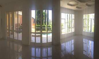 Imagem 4: Casa à venda em condomínio em Valinhos, 4 suítes (closet), piscina e 2 garagens.Varanda go