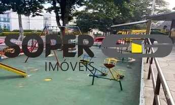 Imagem 2: Apartamento para aluguel possui 60 metros quadrados com 2 quartos em Cristal - Porto Alegr