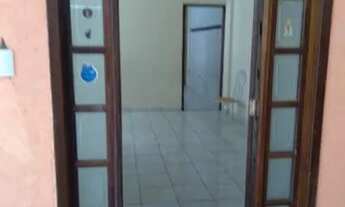 Imagem 2: Alugo casa roxo verde