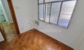 Imagem 6: Apartamento - / Residencial / Praça da Bandeira