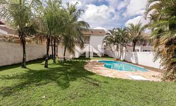 Imagem 2: Casa com 3 dormitórios para alugar, 263 m² por R$ 9.068,60/mês - Condomínio Jardim Theodor