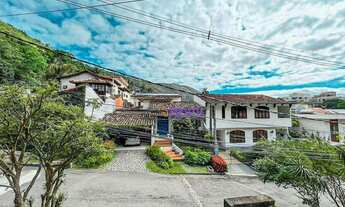 Imagem 5: Belíssima casa em condomínio em Charitas com 6 quartos