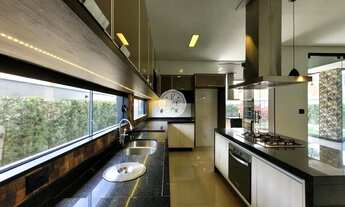 Imagem 3: Alphaville - 5 Suítes - Piscina - Locação