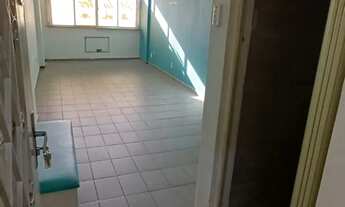 Imagem: Ótima sala comercial no Méier com banheiro