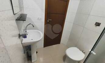 Imagem 4: Sobrado para venda tem 244 metros quadrados com 4 quartos em Campo de Santana - Curitiba