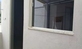 Imagem: ALUGA-SE APARTAMENTO - ÓTIMA LOCALIZAÇÃO