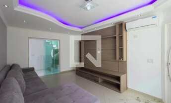 Imagem: Casa à Venda - Itaquera, 2 Quartos, 300