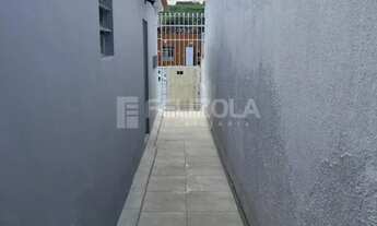 Imagem 4: Casa para aluguel na Visconde de Maracaju- 2/4 , 1 salas, Wc, cozinha