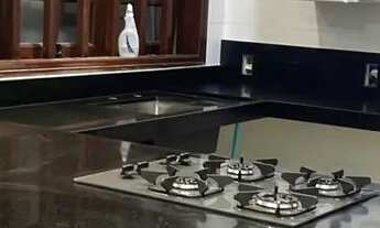 Imagem: Sobrado 3 suítes sala cozinha e lavabo