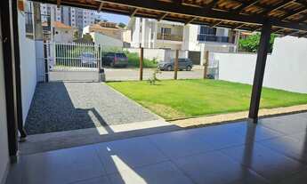 Imagem 4: Casa em Picarras-Itacolumi. 250m da praia!