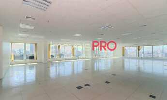 Imagem 2: Proximo metro LIberdade, pronto para entrar