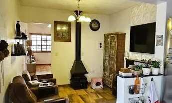 Imagem 5: Casa com Varanda Gourmet e Churrasqueira à Venda no Bairro Castelo Branco em Gravataí