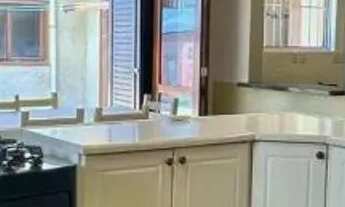 Imagem 6: Sobrado de 03 dormitórios mais anexo em Tramandaí