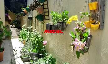 Imagem 2: Casa com Piscina no Jardim das Industrias!!!! Terreno Inteiro!!!