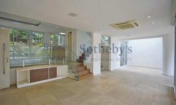 Imagem 5: Casa com projeto arquitetônico e paisagismo