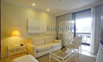 Imagem 4: Residencial com vista para o Corcovado no Posto 10