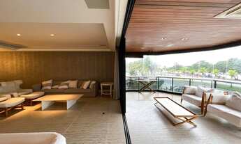 Imagem 3: Apartamento para venda possui 247 metros quadrados com 4 quartos