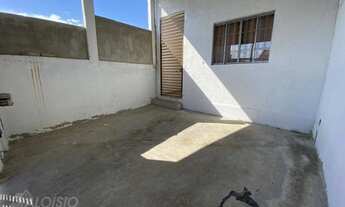 Imagem 2: Casa com 2 dormitórios para alugar, 70 m² por R$ 850,00/mês - Residencial Estoril - Taubat