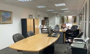 Imagem 3: ELEGANTE E MODERNA SALA COMERCIAL NO CORAÇAO DE PERDIZES!