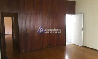 Imagem 3: Excelente apartamento padrão amplo, composto de 3 quartos na Tijuca