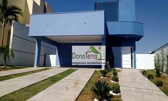 Imagem: Casa Térrea com 3 Suites à Venda - Condominio