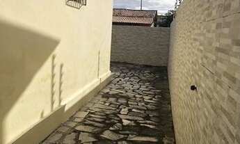 Imagem 2: Casa para venda tem 200 metros quadrados com 3 quartos Natal-RN