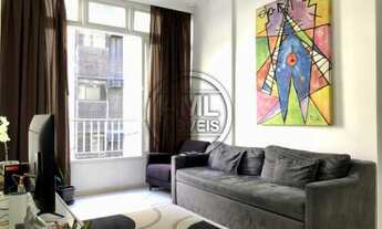 Imagem: 01 quadra praia. 02 quartos. Portaria 24h