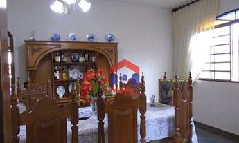 Imagem 5: Casa com 5 quartos à venda por R$ 1.200.000 - Vila Cloris - Belo Horizonte/MG