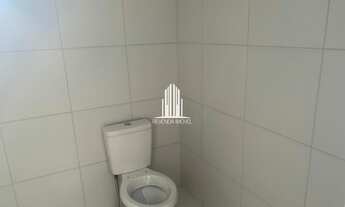 Imagem 2: Sala Comercial ao lado da estação de metro