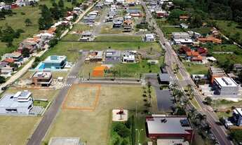 Imagem 4: Lote em esquina com Escritura Pública e condomínio fechado - Escritura Pública