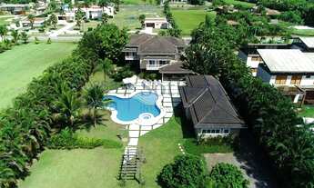 Imagem 2: Casa de condomínio integrada ao verde