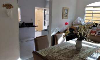 Imagem: Casa de 3 Quartos à Venda Setor Tradicional