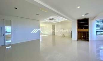 Imagem 4: Apartamento para aluguel e venda tem 234 metros quadrados com 3 quartos