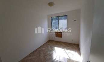 Imagem 4: Apartamento com 2 quartos na Pechincha. Rua Ministro Gabriel de Piza